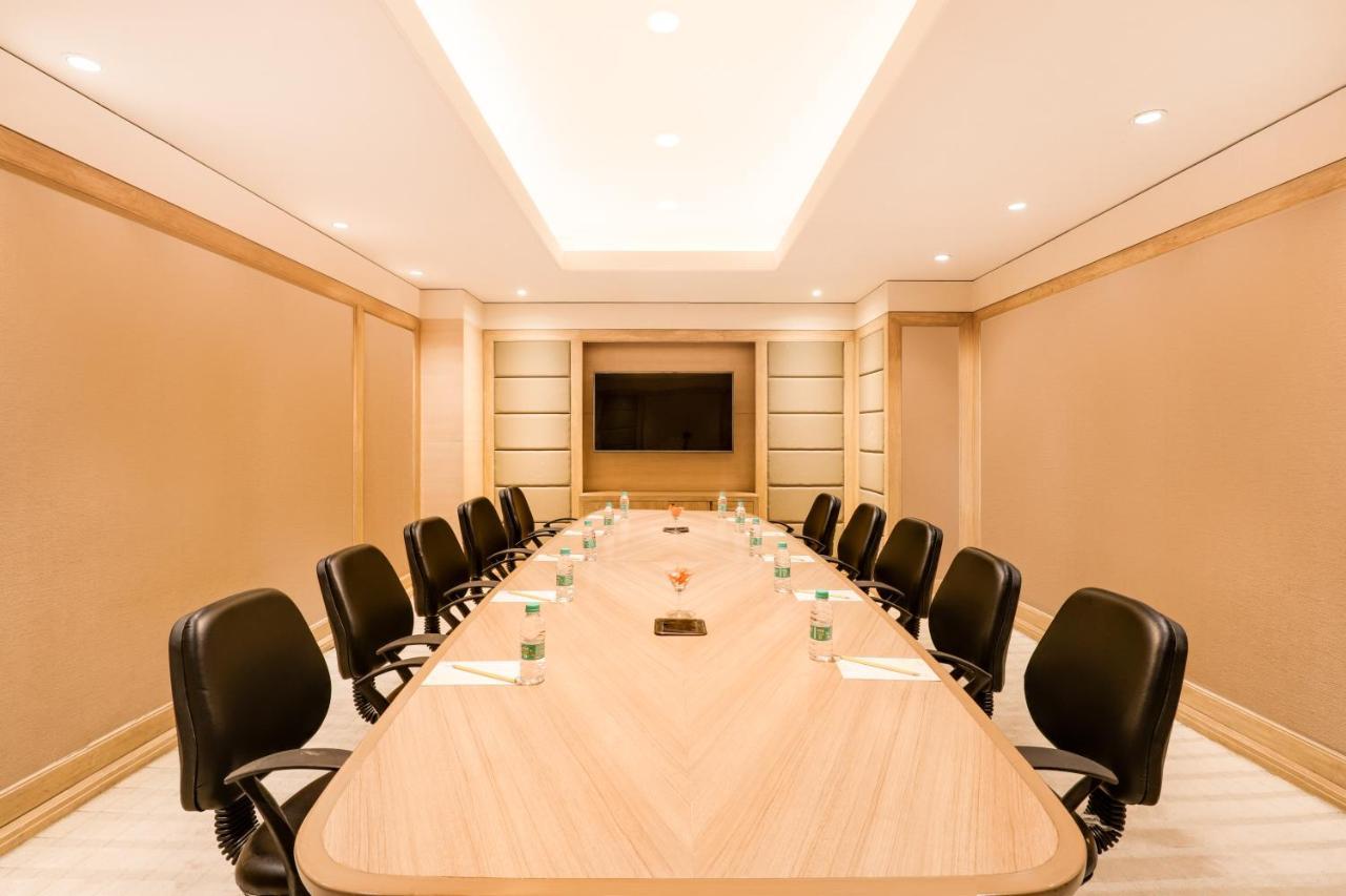 Lemon Tree Premier 2, Gurugram Hotel Gurgaon Exterior photo