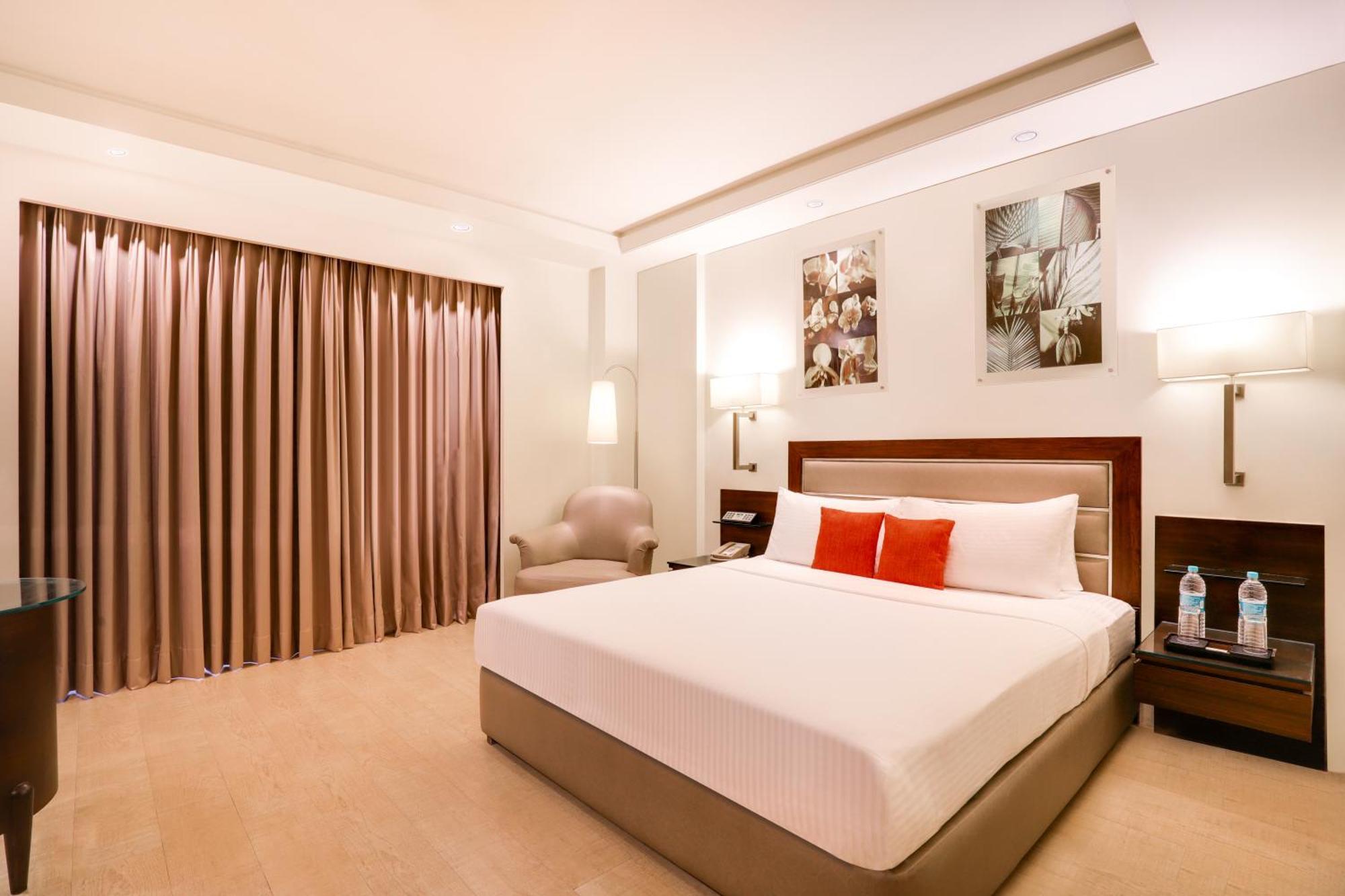 Lemon Tree Premier 2, Gurugram Hotel Gurgaon Exterior photo