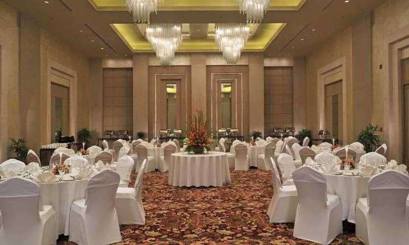 Lemon Tree Premier 2, Gurugram Hotel Gurgaon Exterior photo